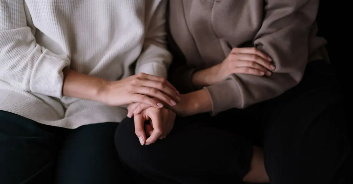 Les 7 Émotions du Deuil et Comment l'Accompagnement Funéraire Peut Aider