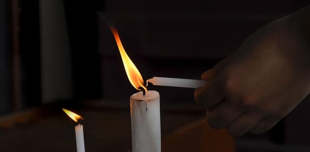Comment Rendre Hommage à un Proche avec Empathie